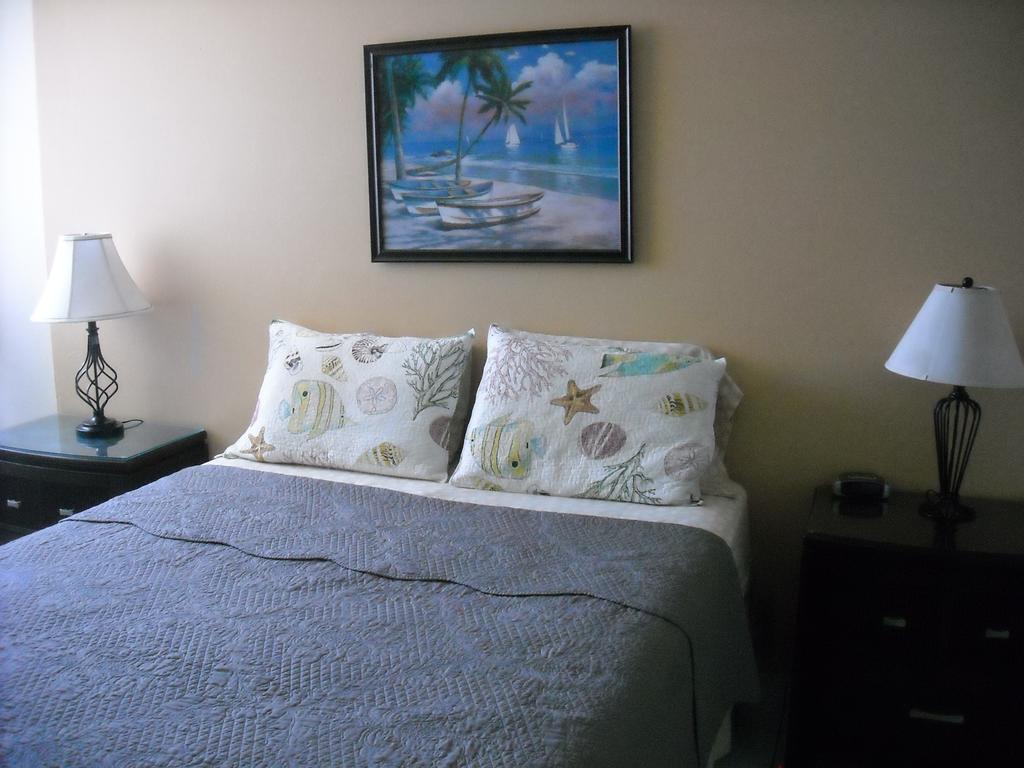 Ocean Front Apartment ลูควิโญ ภายนอก รูปภาพ