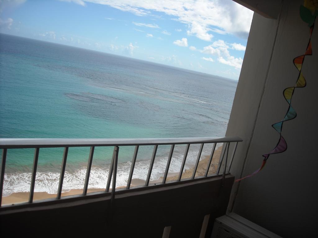 Ocean Front Apartment ลูควิโญ ภายนอก รูปภาพ