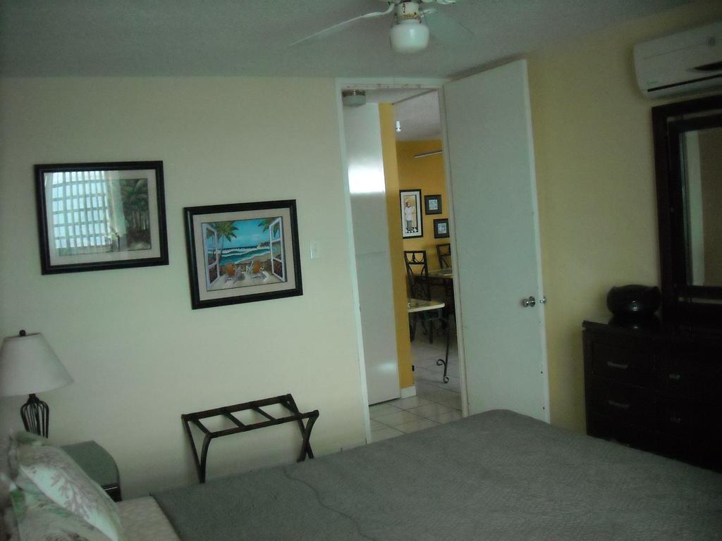 Ocean Front Apartment ลูควิโญ ภายนอก รูปภาพ