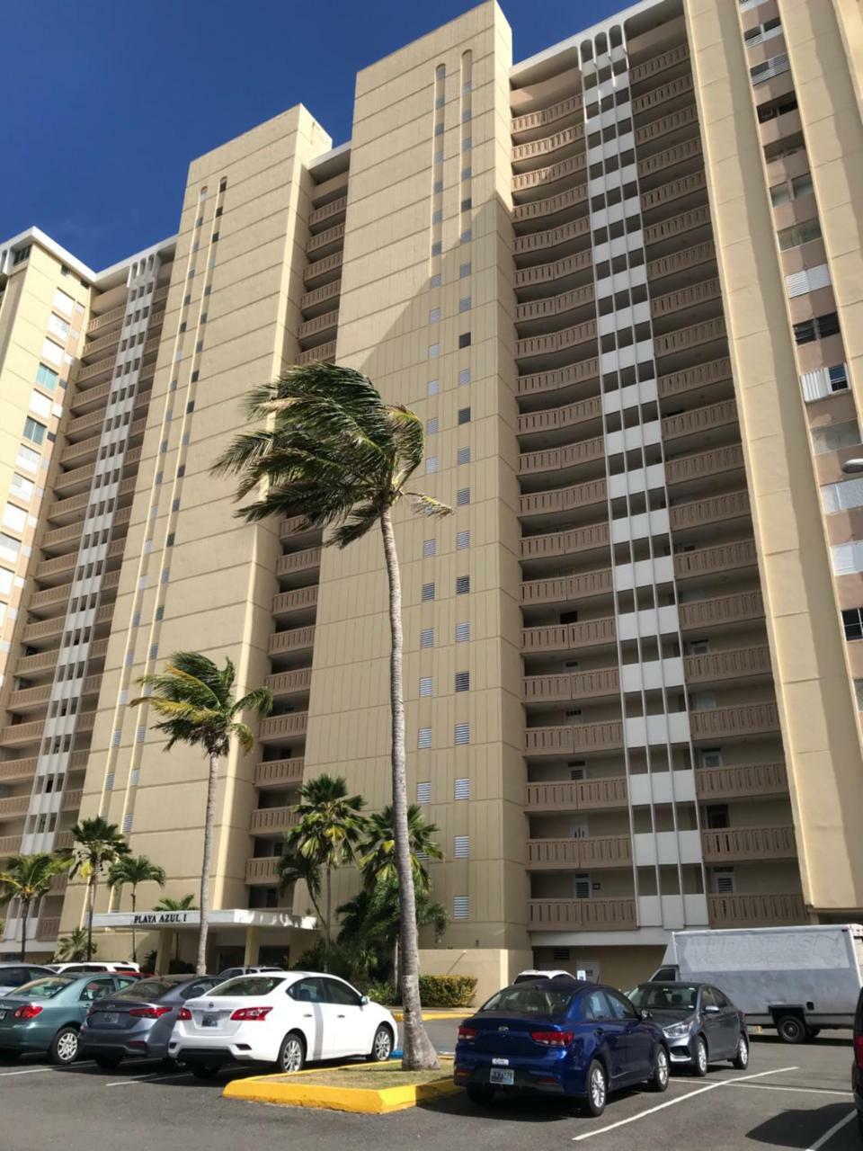 Ocean Front Apartment ลูควิโญ ภายนอก รูปภาพ